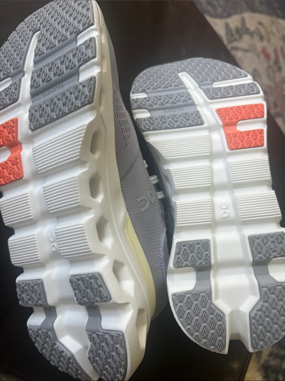 On Cloud Runner. Light Lavender Cloudrunner Sneakers with Neutral Laces - Picture 6 of 6